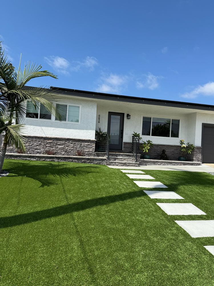 Front Yard Remodel with Artificial Turf and Pavers in Clairemont, CA (3)